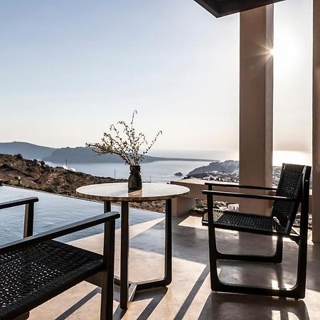 Nimbus Santorini Aparthotel Oía Exteriör bild