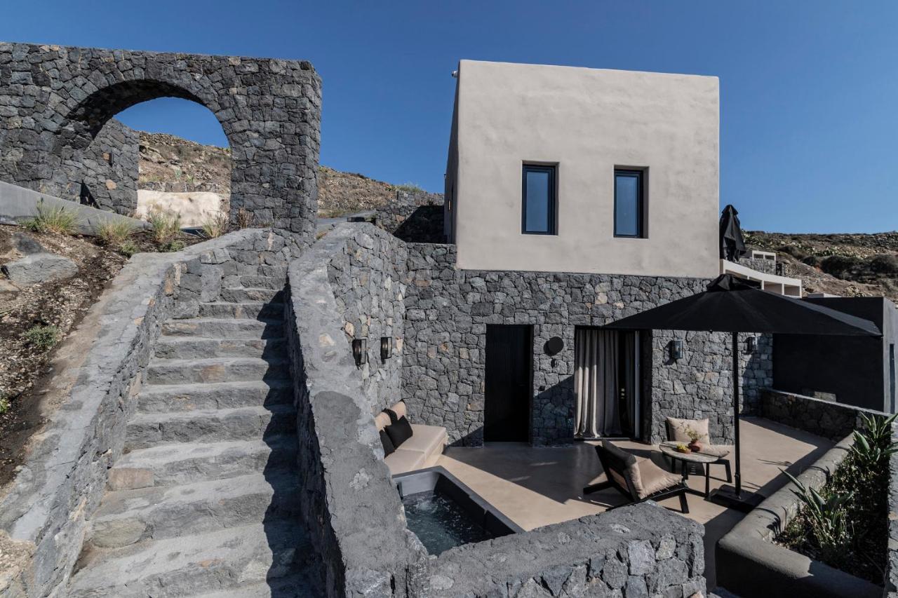 Nimbus Santorini Aparthotel Oía Exteriör bild
