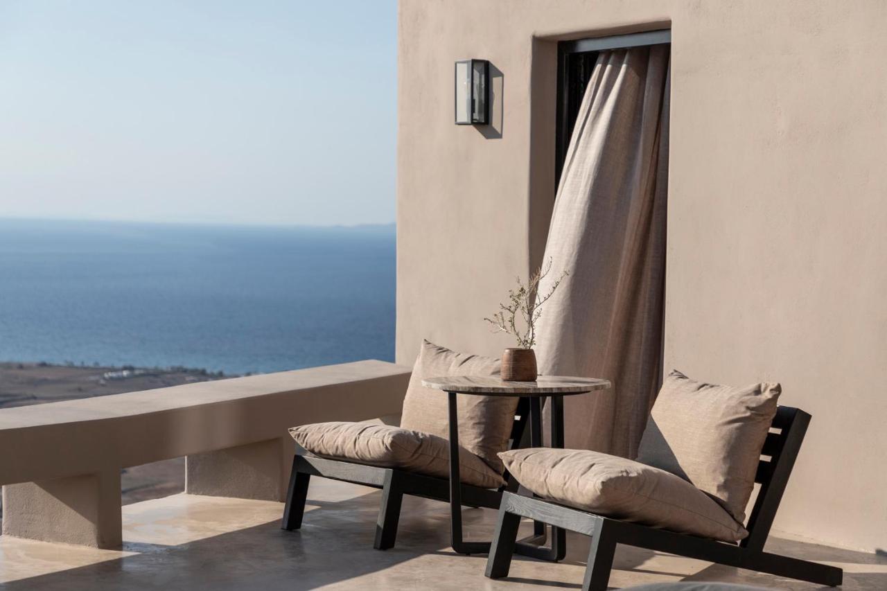 Nimbus Santorini Aparthotel Oía Exteriör bild
