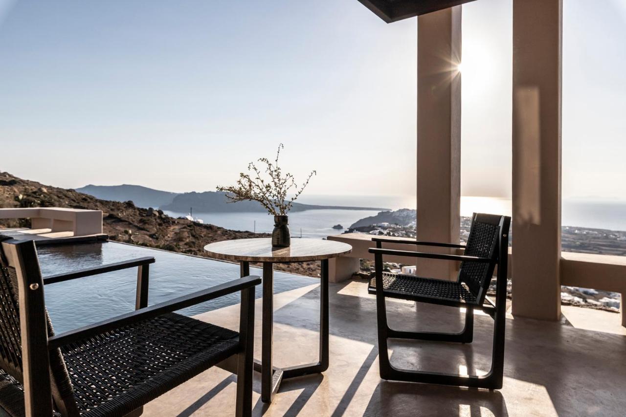 Nimbus Santorini Aparthotel Oía Exteriör bild
