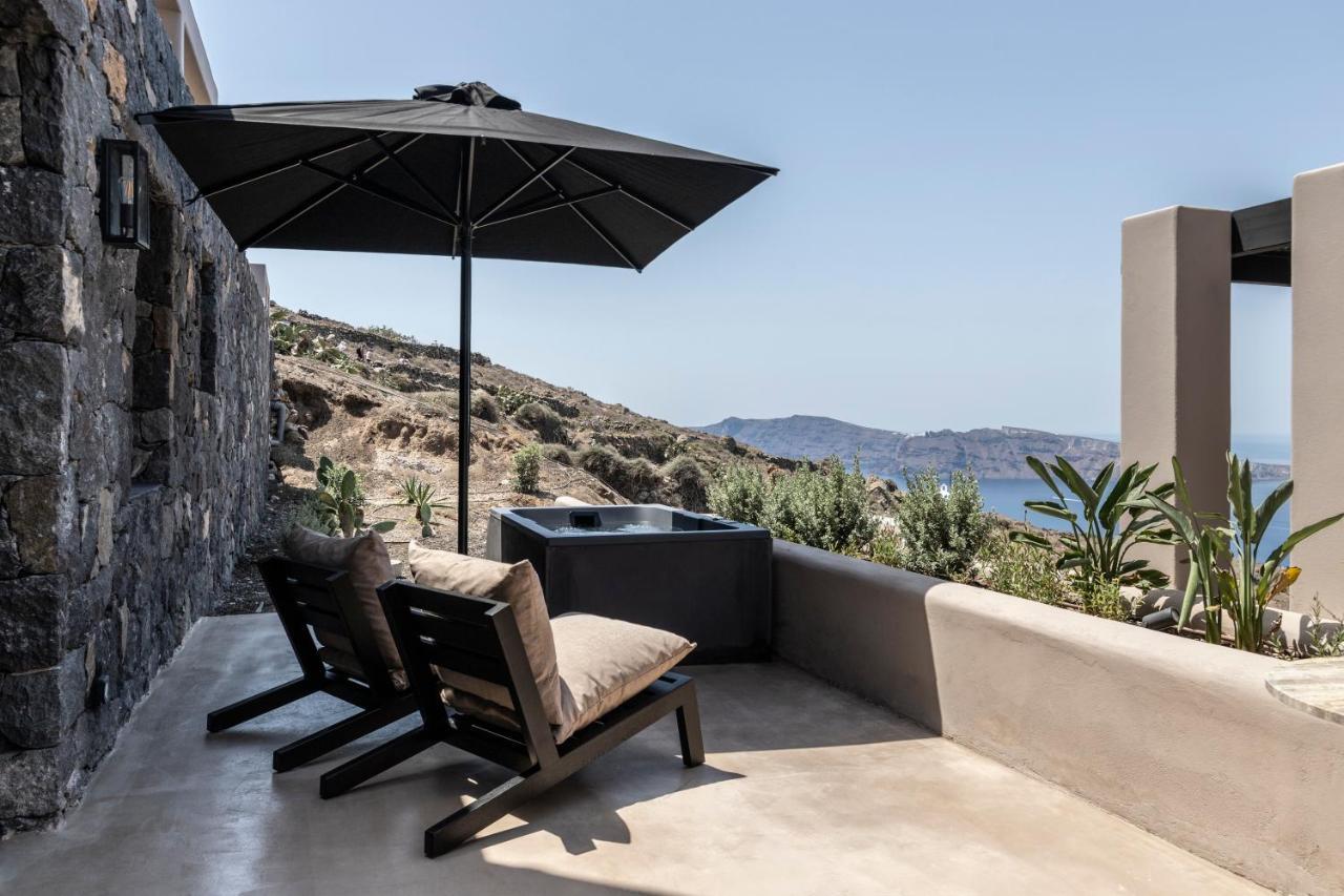 Nimbus Santorini Aparthotel Oía Exteriör bild