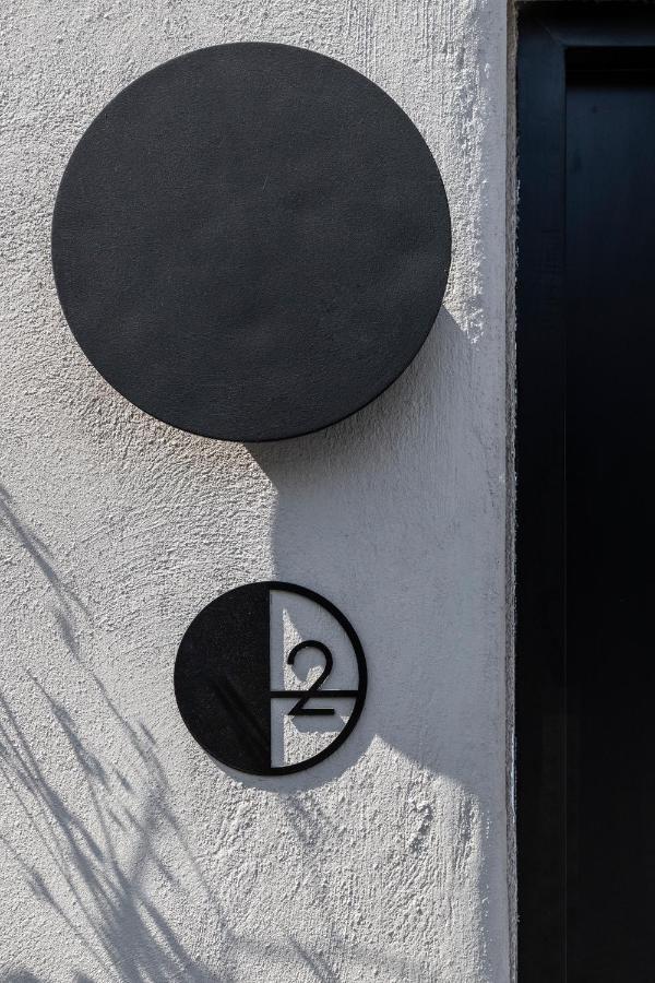 Nimbus Santorini Aparthotel Oía Exteriör bild