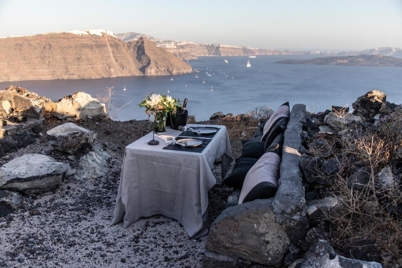 Nimbus Santorini Aparthotel Oía Exteriör bild